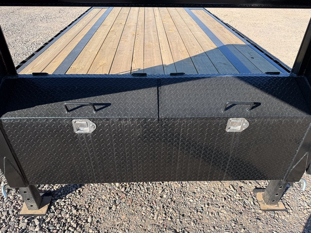 25' Stryker Gooseneck Deckover Trailer Mega Ramps - (2) 7K Axles 3788