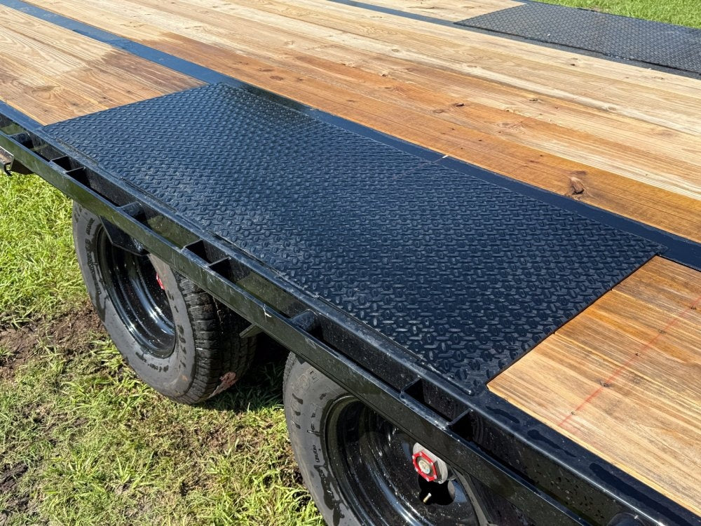 40' FHZ Gooseneck Deckover (2) 12K Axles Mega Ramps 25.9 GVWR - Dual Wheel Deckover - DO 12K MR - TrailerSwap
