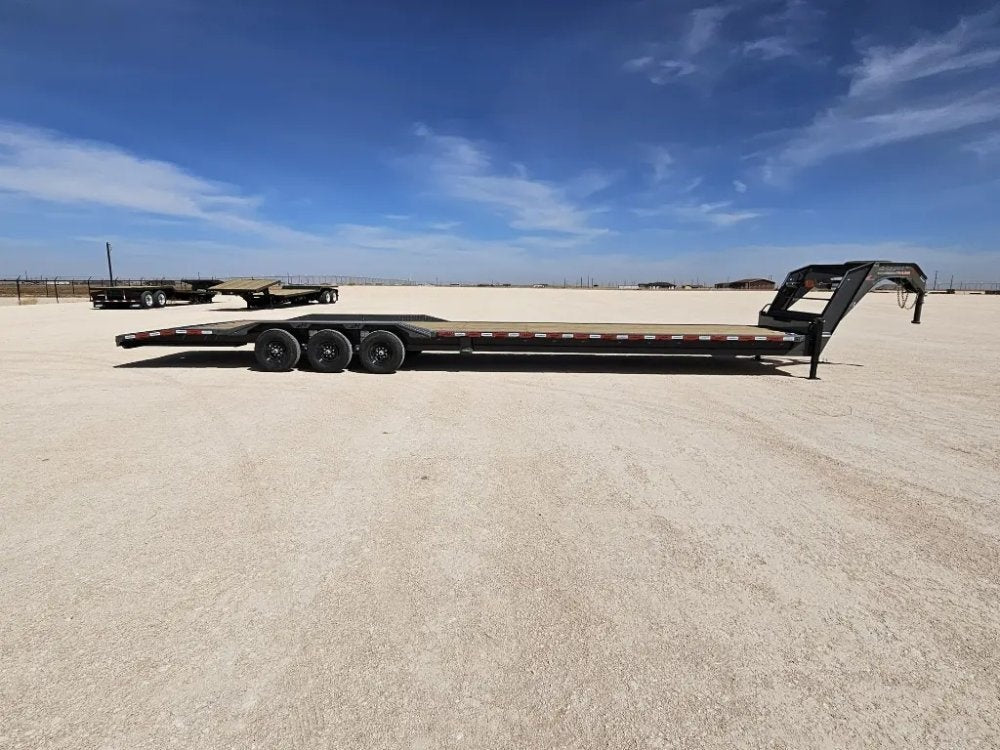 40' Horizon EWZ Gooseneck Equipment Trailer - (3) 7K Axles - Low Profile Equipment Trailers - TrailerSwap