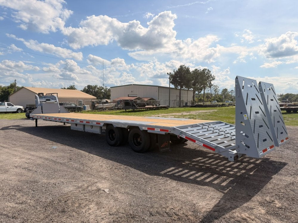 40' Horizon FHZ Gooseneck Dual Wheel Deckover Trailer Mega Ramps - (2) 12K Axles - Dual Wheel Deckover - DO 12K MR - TrailerSwap