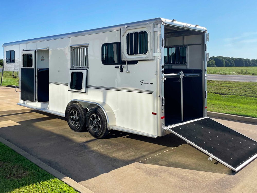 Charter TR SE 2+1 Gooseneck Trailer - Stryker Dealership Group