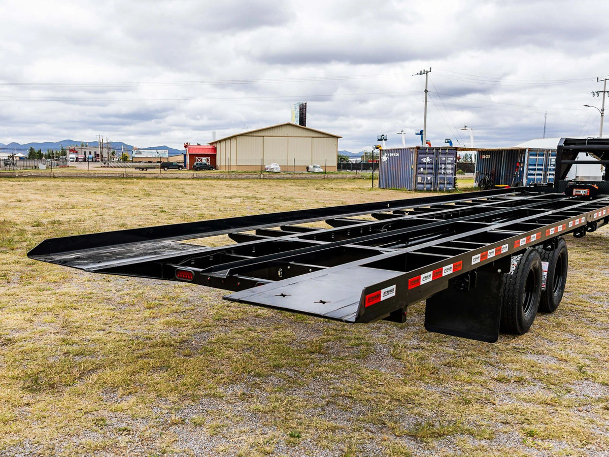 Stryker Container Tilt Trailer