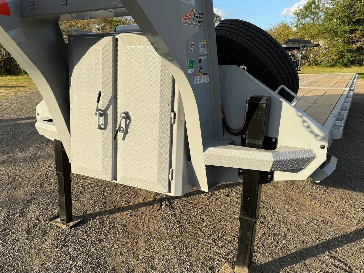 Horizon FHS Deckover Split Tilt Trailer - Stryker Dealership Group