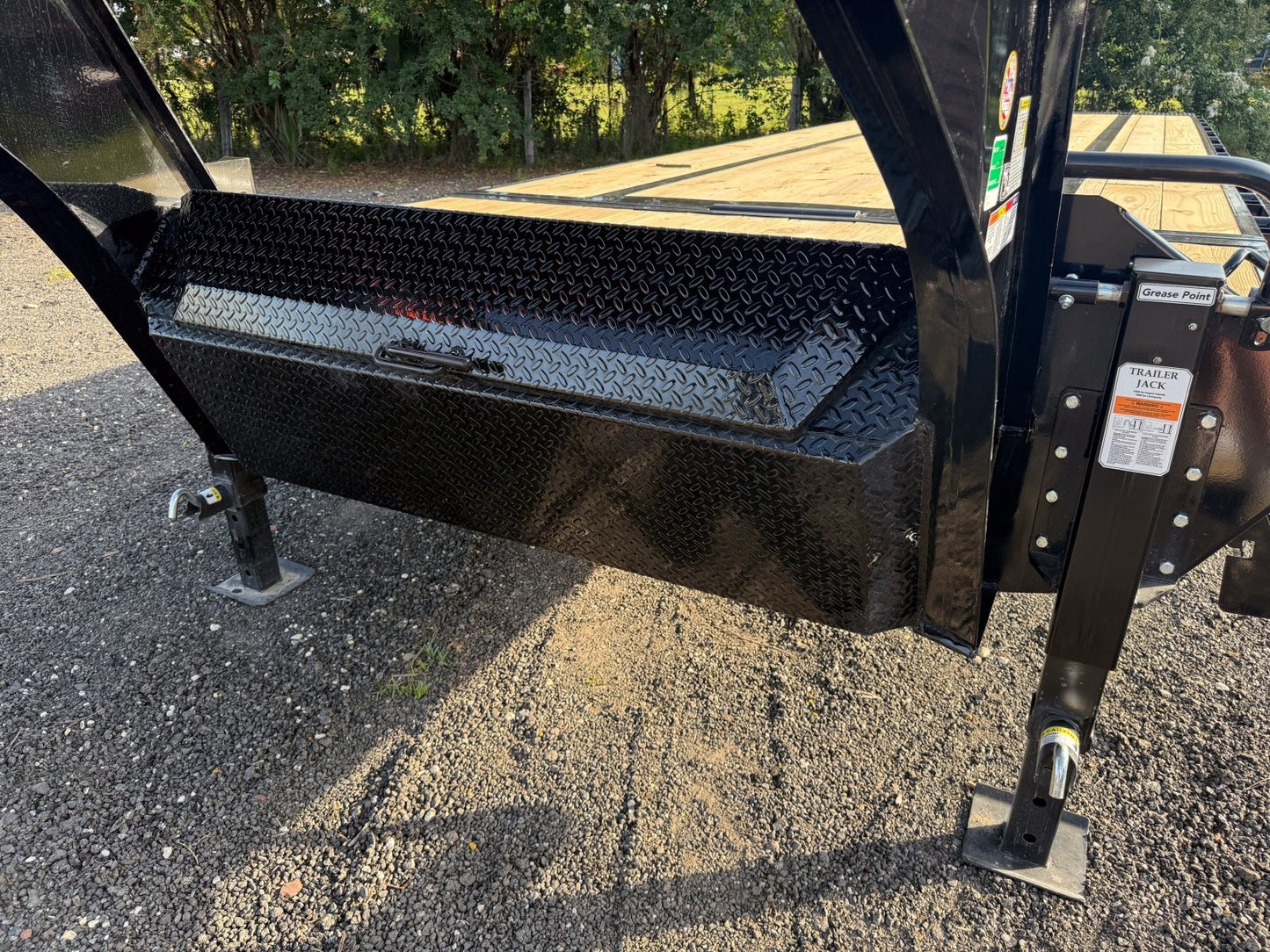 Horizon FTS Deckover Tilt Trailer - Stryker Dealership Group