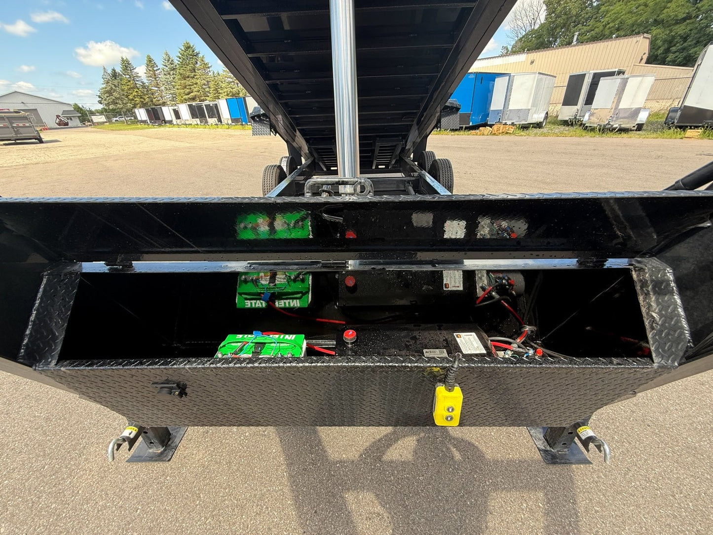 Horizon HZX Gooseneck Dump Trailer - Stryker Dealership Group