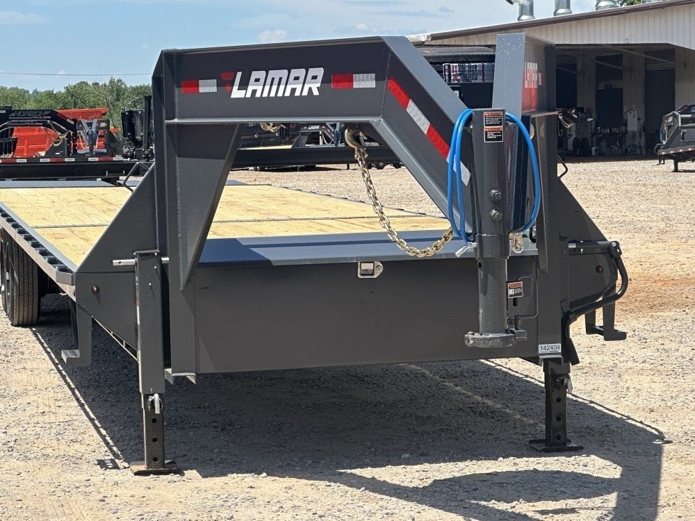 Lamar FS Gooseneck Deckover - Stryker Dealership Group