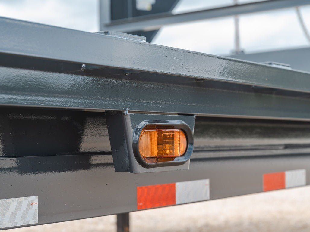 Lamar H8 Gooseneck Equipment Trailer - Stryker Dealership Group