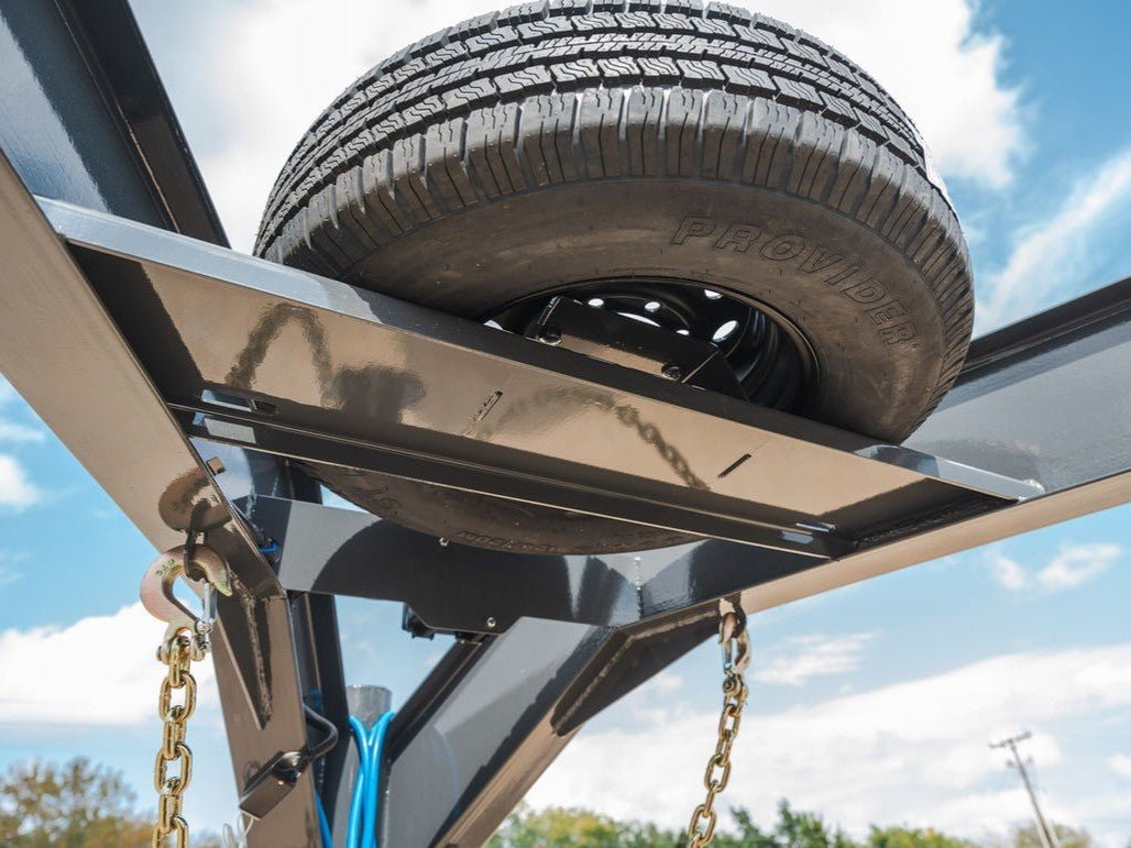 Lamar H8 Gooseneck Equipment Trailer - Stryker Dealership Group