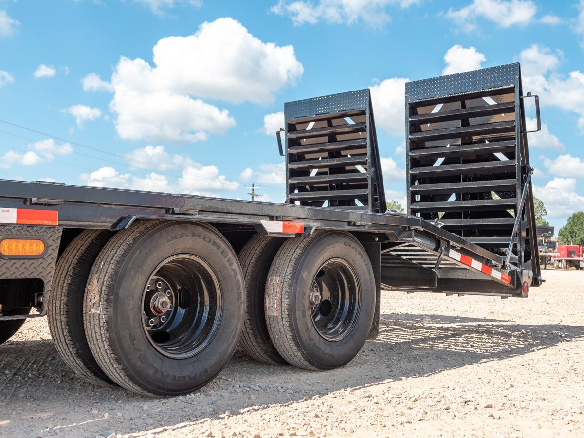 Norstar FXG Gooseneck Deckover Trailer - Stryker Dealership Group