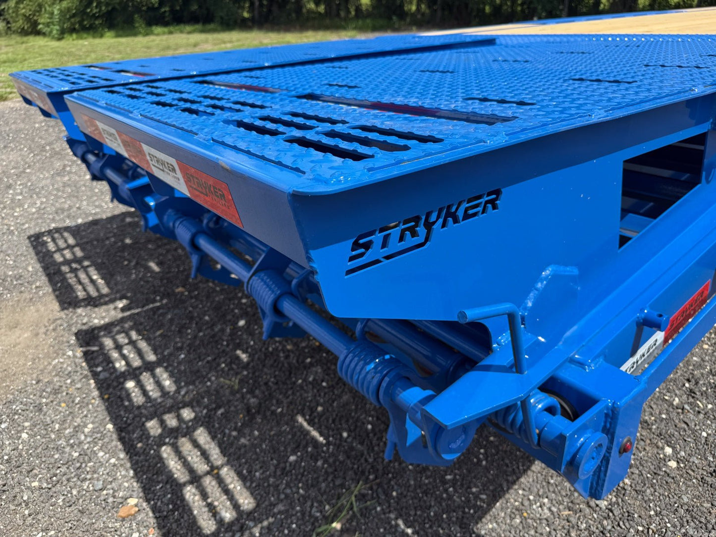 Stryker Single Wheel Deckover Trailer - Stryker Dealership Group