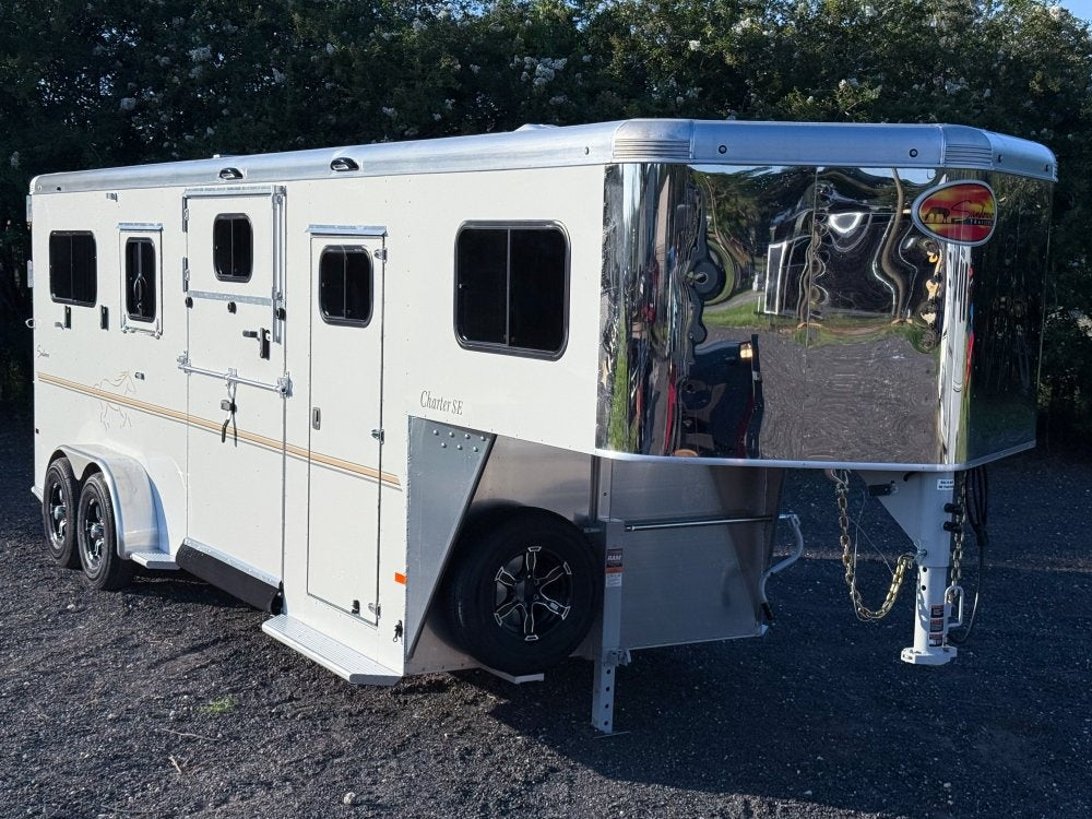 Sundowner Charter SE 2+1 Gooseneck Straight Load - White w/Stainless Nose (2) 5,200lb Axles - Side R - 2 Horse - Horse Trailers - TrailerSwap