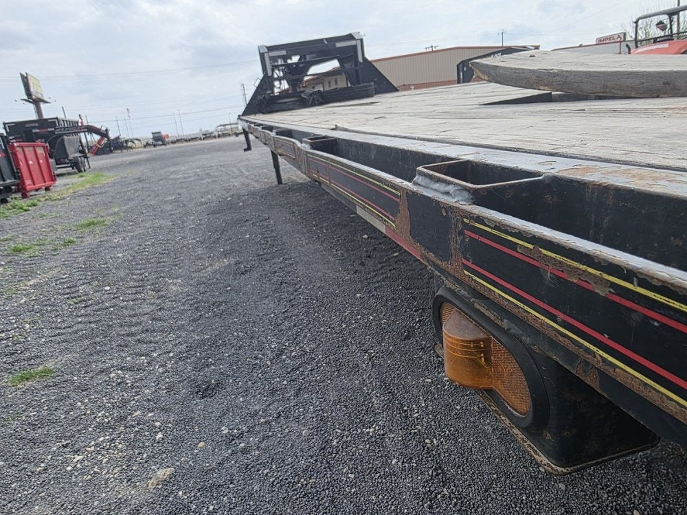 40' x 102" Trail Maxx Deckover Trailers 408
