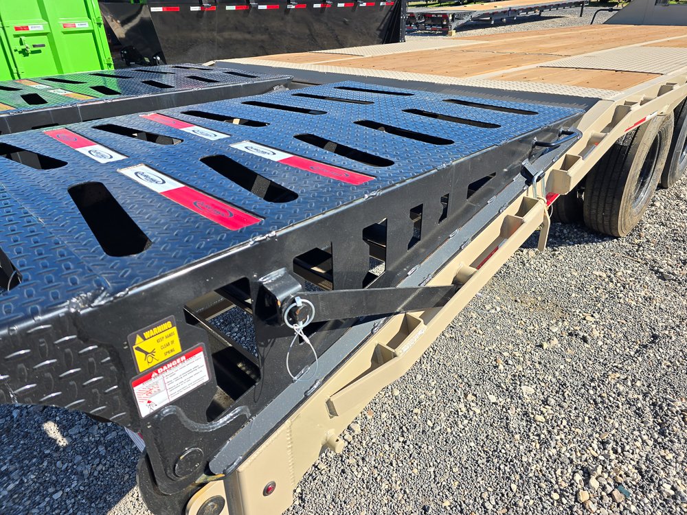 30' DKO Gooseneck Deckover 25' + 5' Mega Ramps (2) 10K Axles 10431