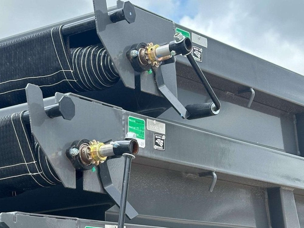 Horizon 16' RDZ BP Roll off Bundle (2) 7k Axles + 2 Bins w/ 4' Walls 7792