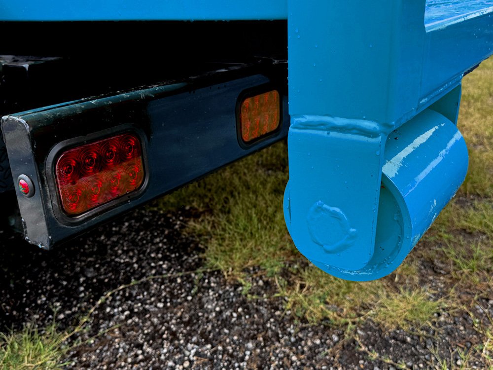 Dura Haul 14' GN Roll off Bundle (2) 7k Axles + 1 Bin w/ 4' Walls 10756