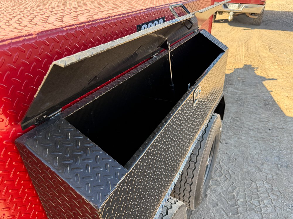 600 Gal Fuel Trailer 3735