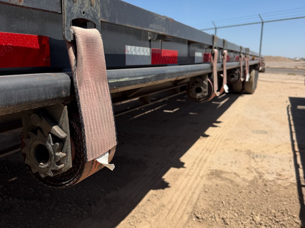 40' x 8.5' East Texas Deckover Trailers 36588