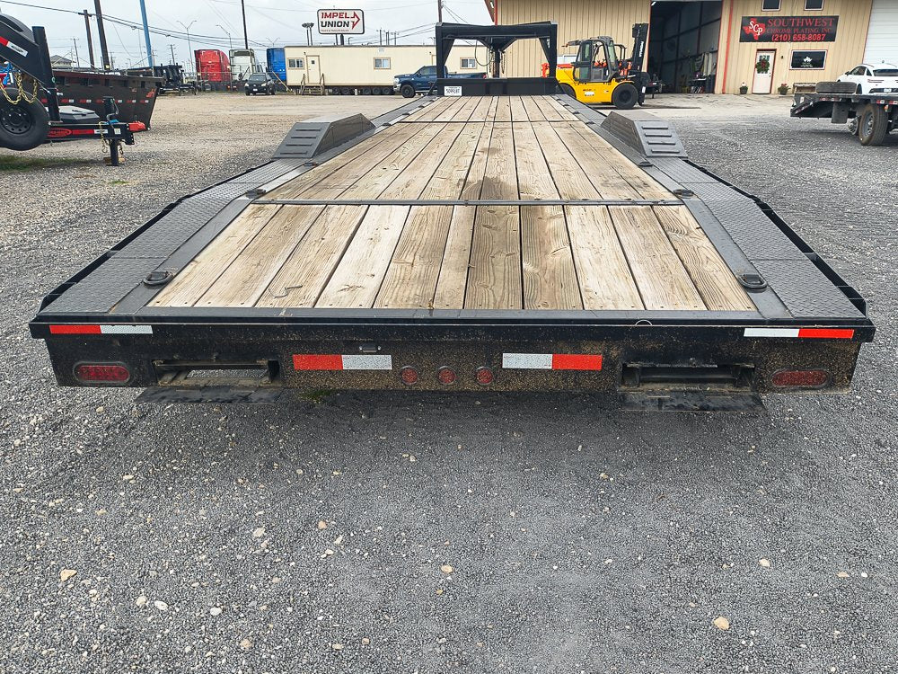20' x 7' Stryker MFG Repo 15268