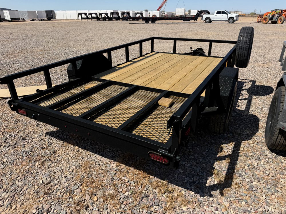 12' Utility Trailer (1) 3.5K Axle, 77" Wide 4' Gate 003810