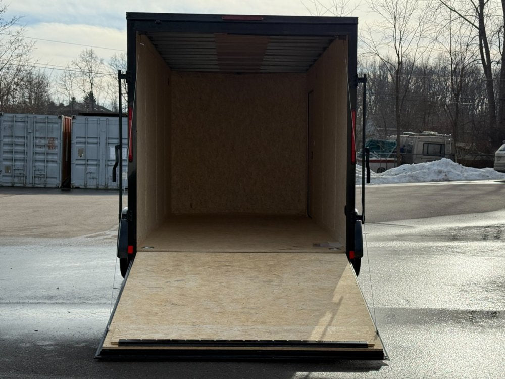 7 x 16 Look Trailers ST DLX Flat Top V Nose Enclosed Trailer - (2) 3.5k lb Axles 141474