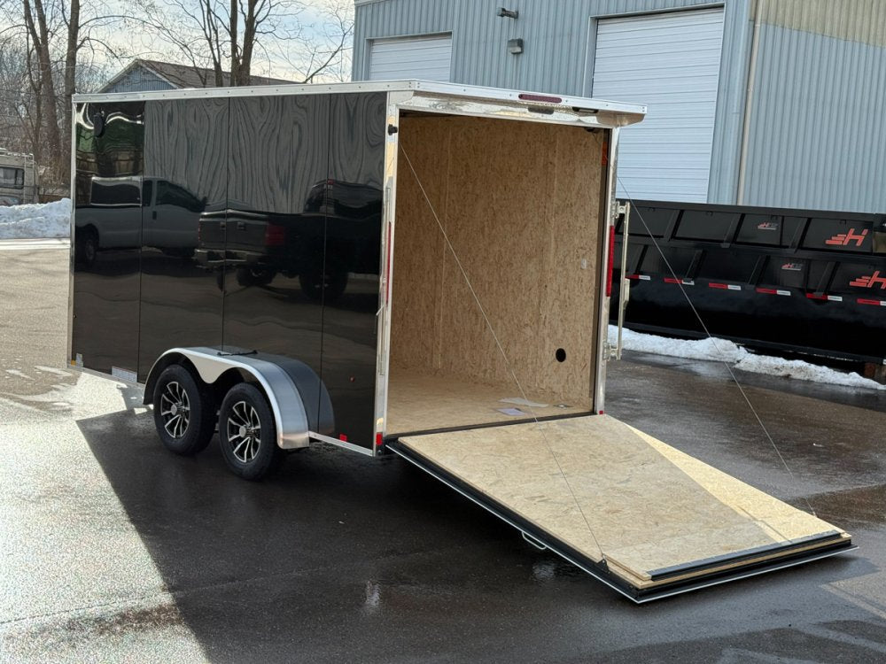 7 x 14 Look Trailers ST DLX Flat Top V Nose Enclosed Trailer - (2) 3.5k lb Axles 141503