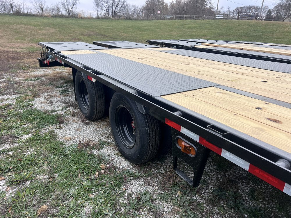 32' Iron Bull FLG Gooseneck Deckover Trailer Mega Ramps - (2) 12,000 lb Axles 914365