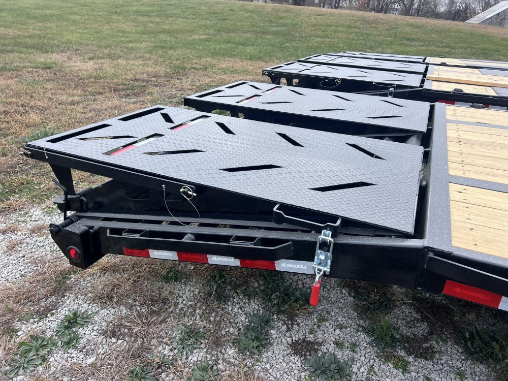 32' Iron Bull FLG Gooseneck Deckover Trailer Mega Ramps - (2) 12,000 lb Axles 914365