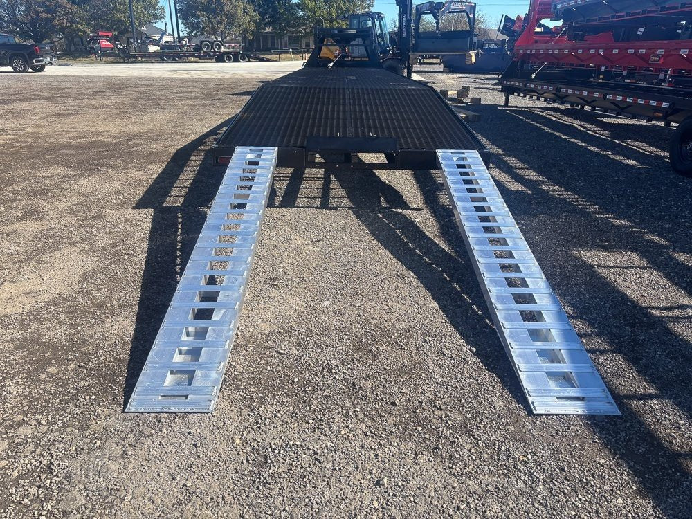 40' Stryker Gooseneck Mesh Deck Multi Car Hauler - (2) 8k Axles - 12k GVWR Derated 004147