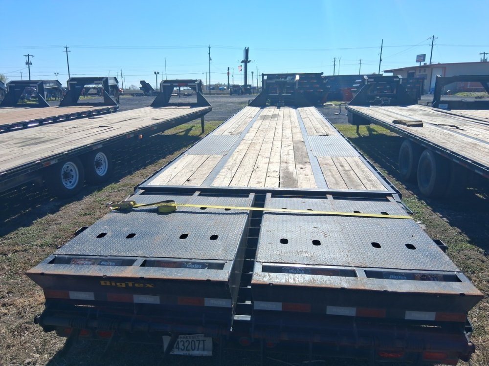 40' x 102" Big Tex Deckover Trailers 260109