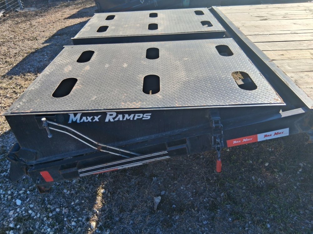 40' x 102" Trail Maxx Deckover Trailers 1921