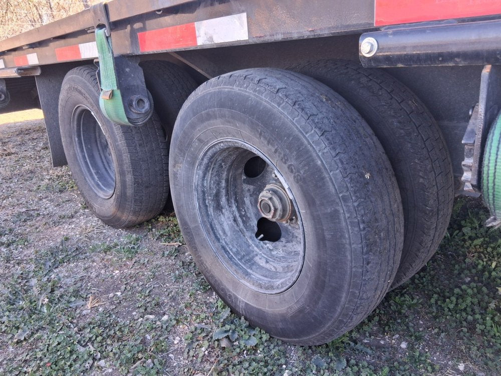 40' x 102" Trail Maxx Deckover Trailers 42800