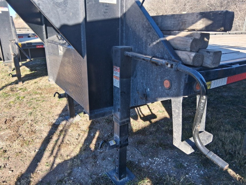 40' x 102" Trail Maxx Deckover Trailers 42800