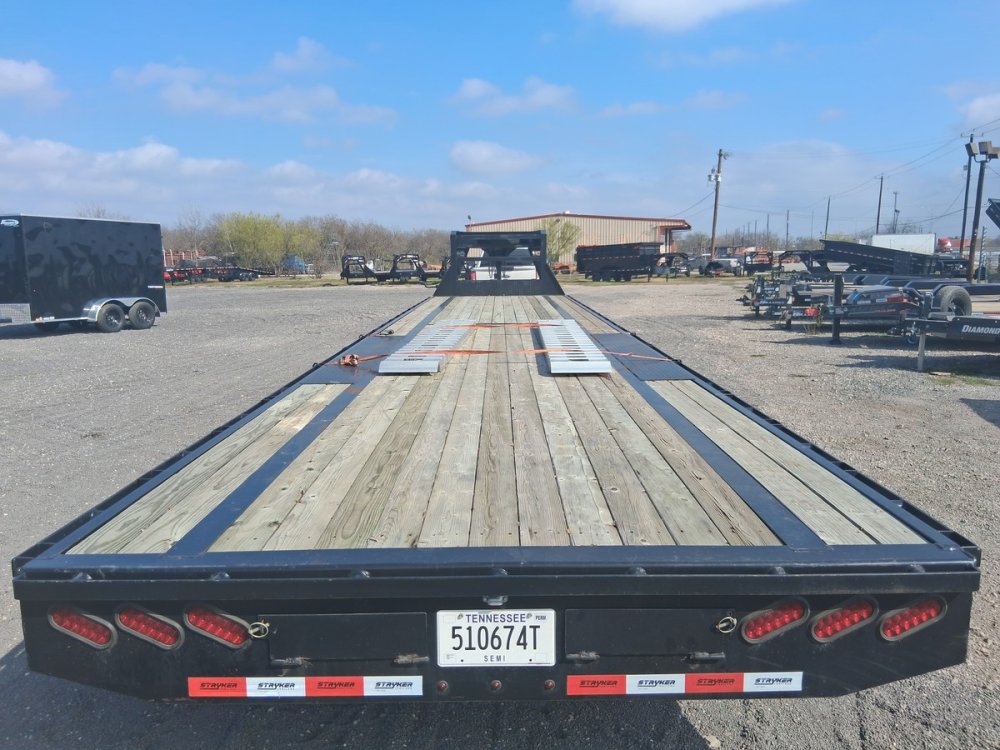 40' x 102" Ascend Deckover Trailers 687
