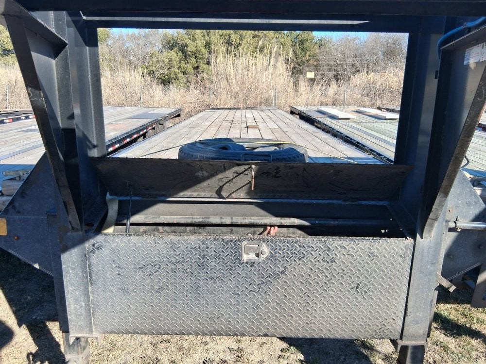 40' x 102" Trail Maxx Deckover Trailers 442