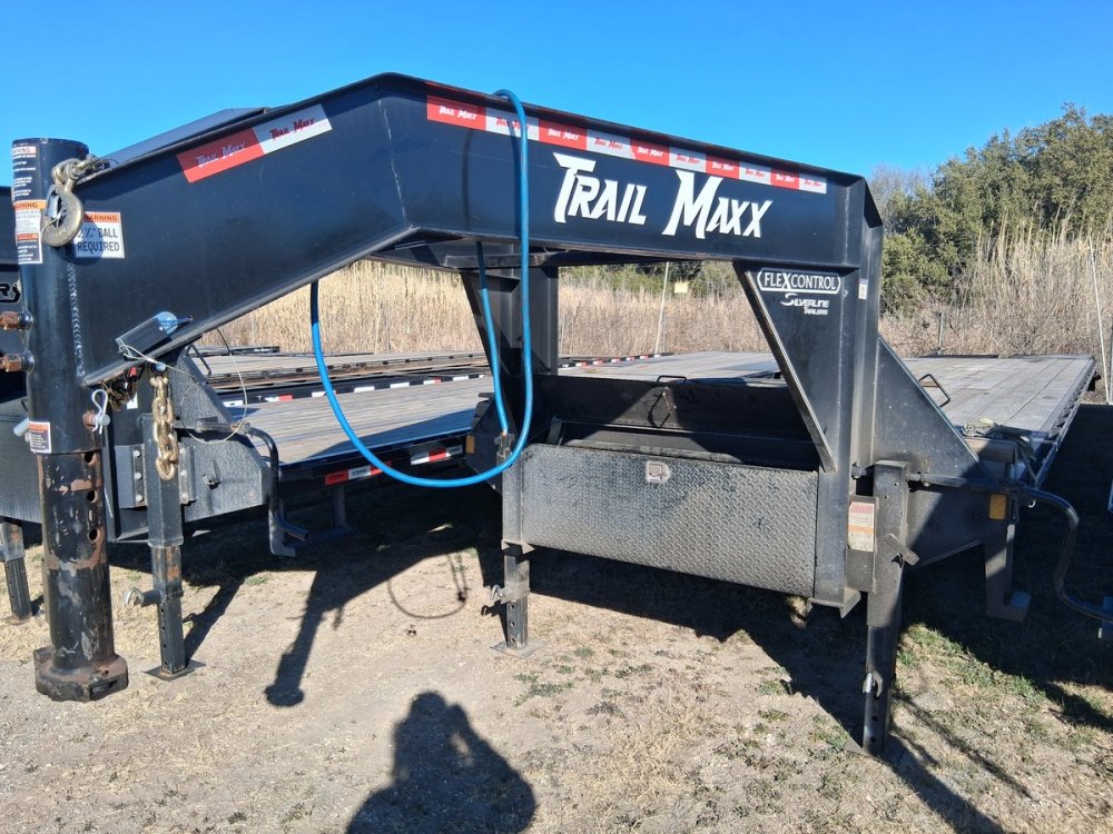 40' x 102" Trail Maxx Deckover Trailers 442