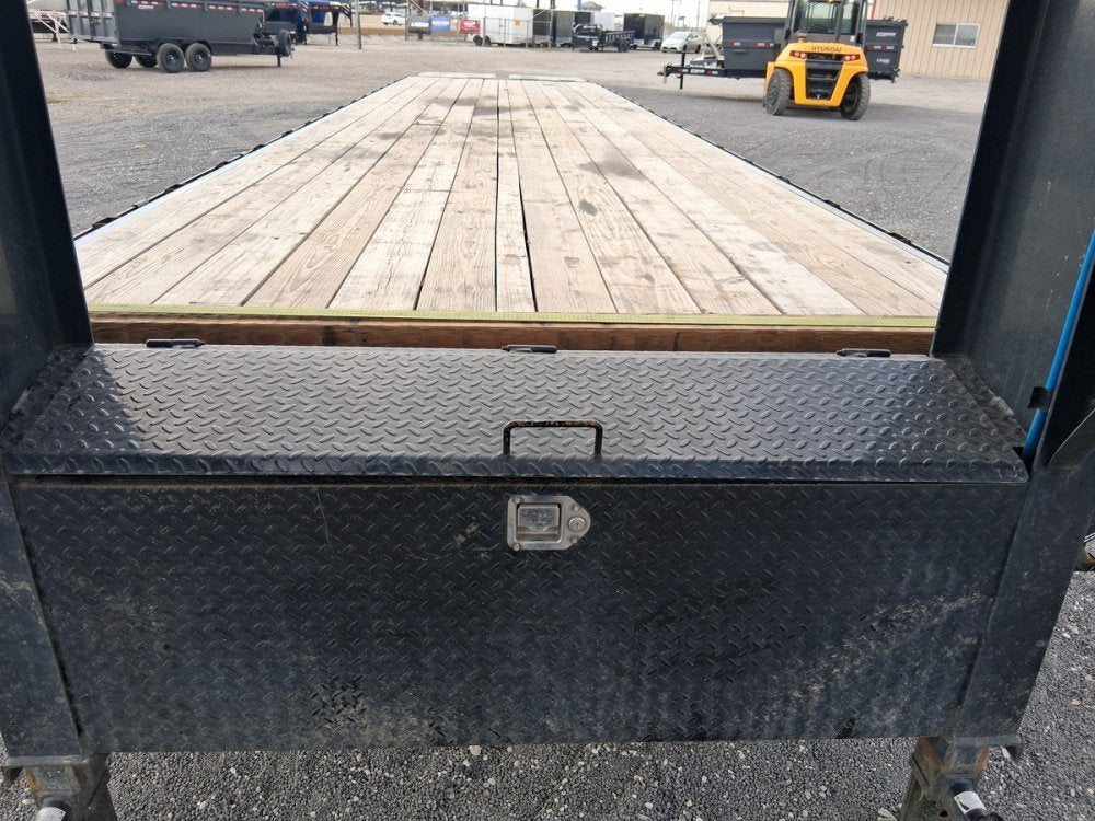 40' x 102" Trail Maxx Deckover Trailers 571