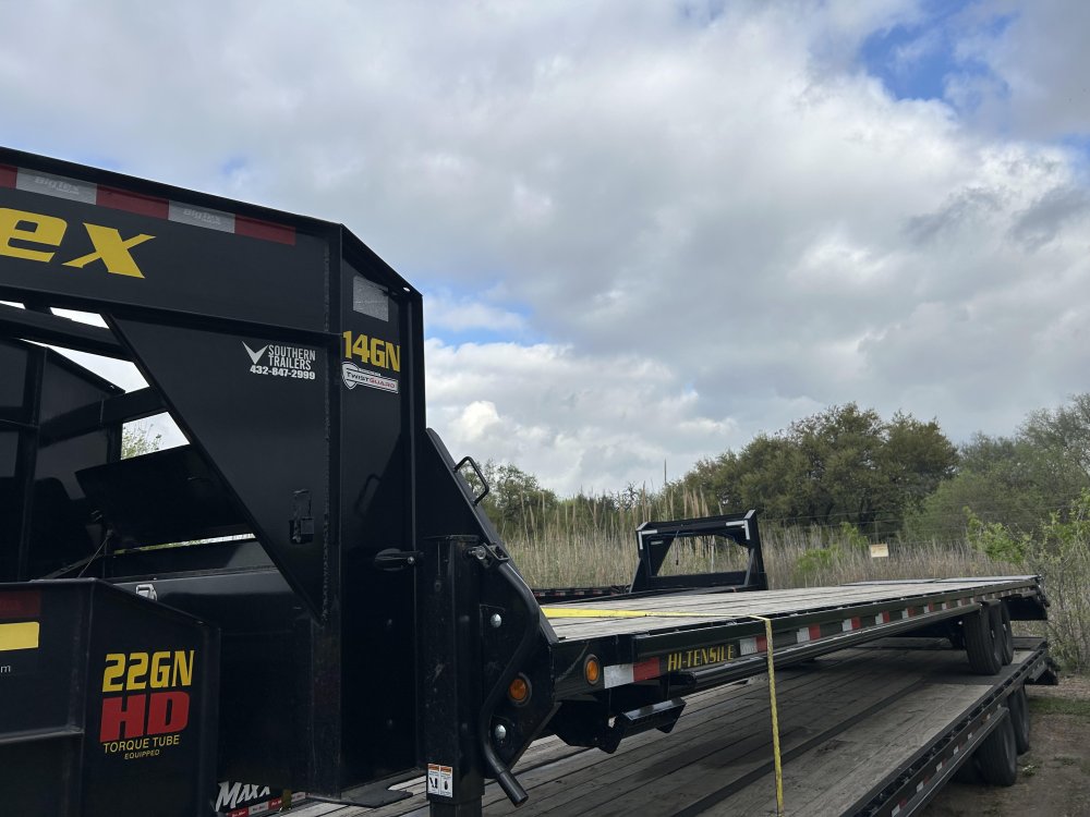 40' x 102" Big Tex Deckover Trailers 418070
