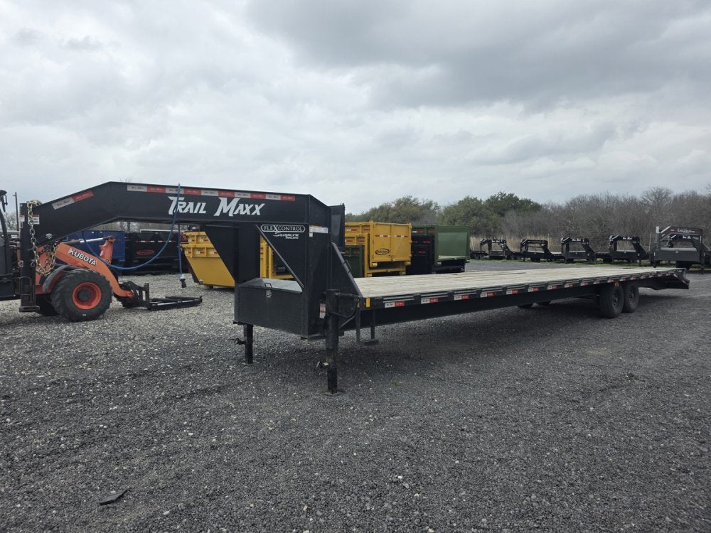 40" x 102" Trail Maxx Deckover Trailers 578