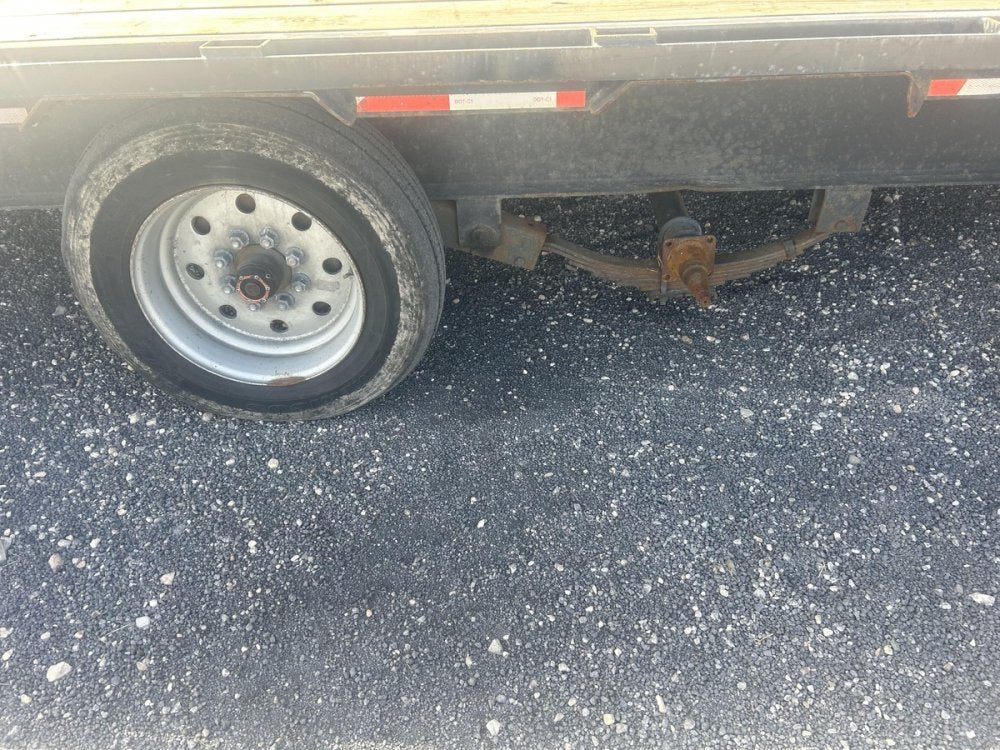 40' x 102" Trailer World Deckover Trailers 78609