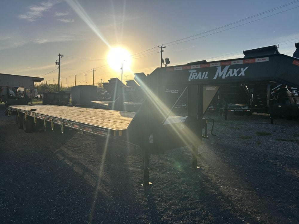 40' x 102" Trail Maxx Deckover Trailers 674