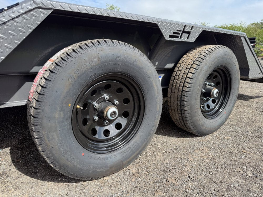 20' Horizon CHZ Equipment Trailer Drive Over Fenders - (2) 5.2K Axles 16046