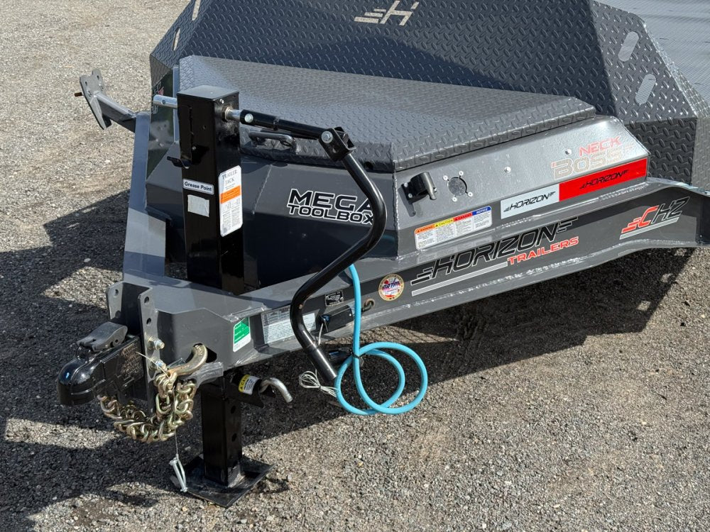 20' Horizon CHZ Equipment Trailer Drive Over Fenders - (2) 5.2K Axles 16046