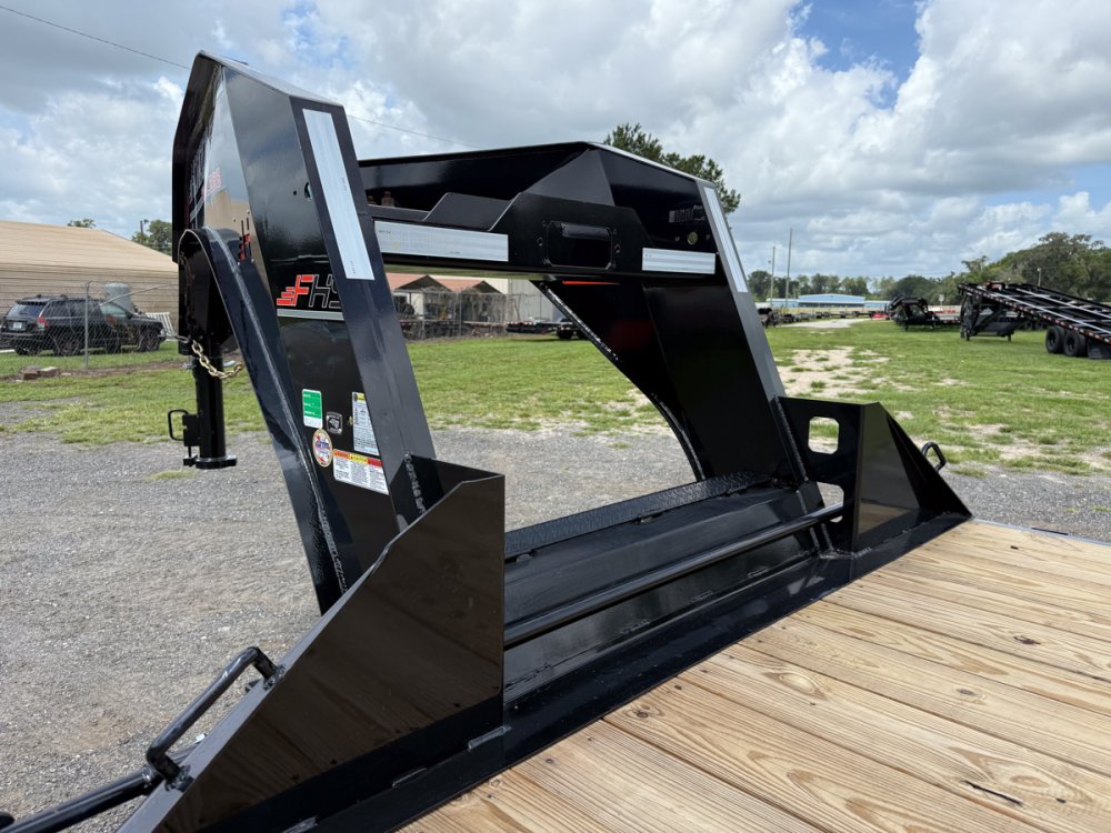 34' Horizon FHS Gooseneck Deckover Tilt Trailer - (2) 10K Axles 014210