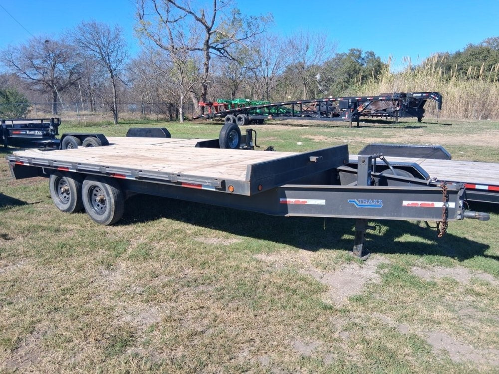 16' x 7" Repo Equipment Trailers - Low Profile Equipment Trailers - TrailerSwap