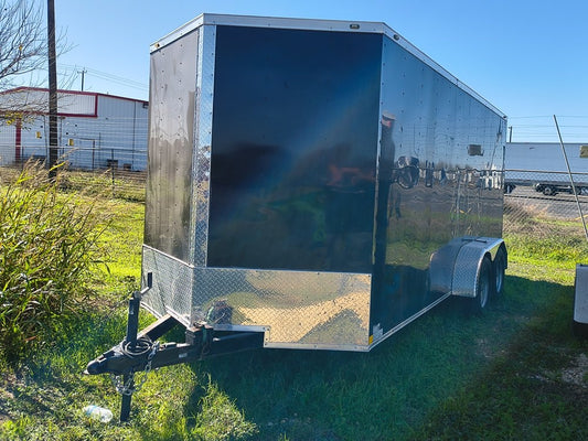 16' x Manufacturer Enclosed - Enclosed - TrailerSwap