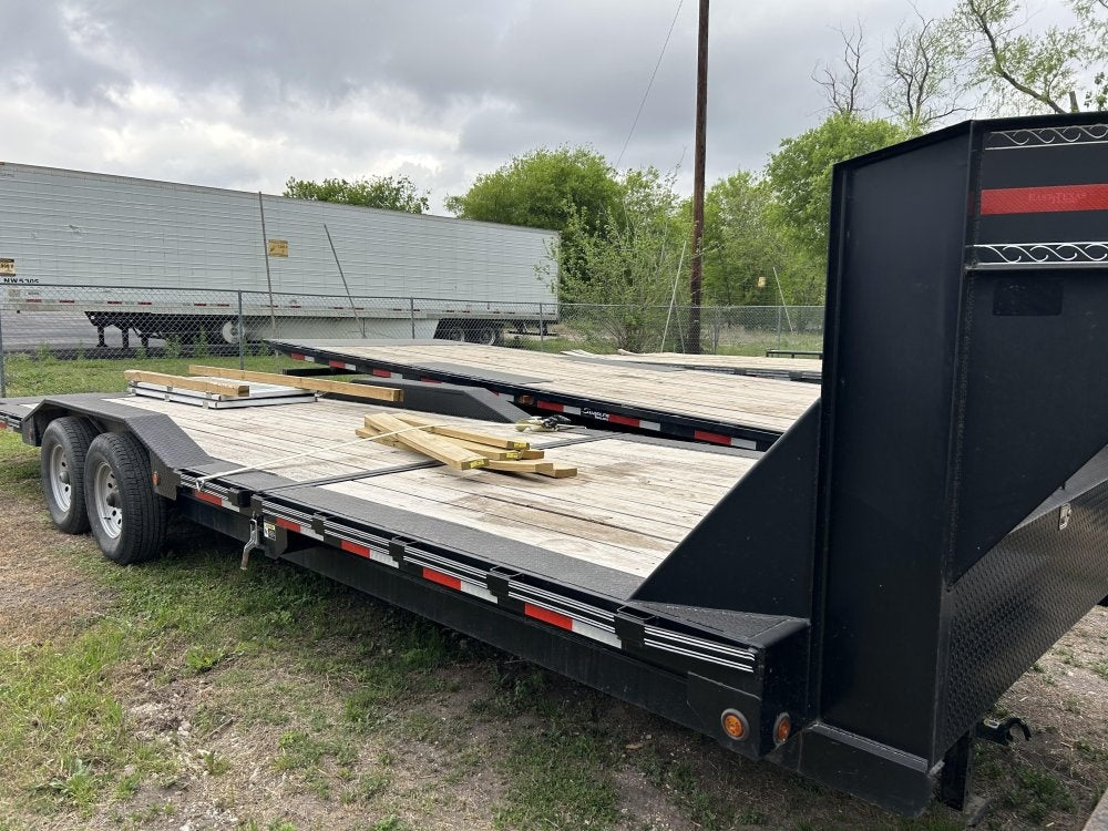 24' x East Texas Equipment Trailers 31095