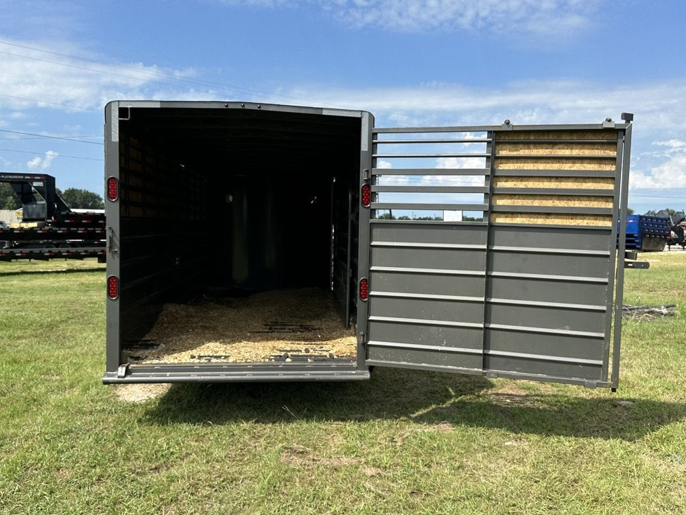20'x7' East Texas Trailers Stock Trailers - Livestock Trailers - TrailerSwap
