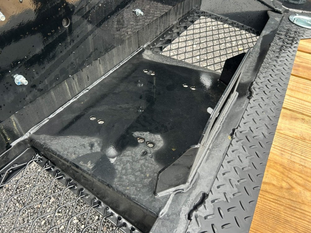 22' Horizon CHZ Equipment Trailer - (2) 5.2K Axles - Low Profile Equipment Trailers - TrailerSwap