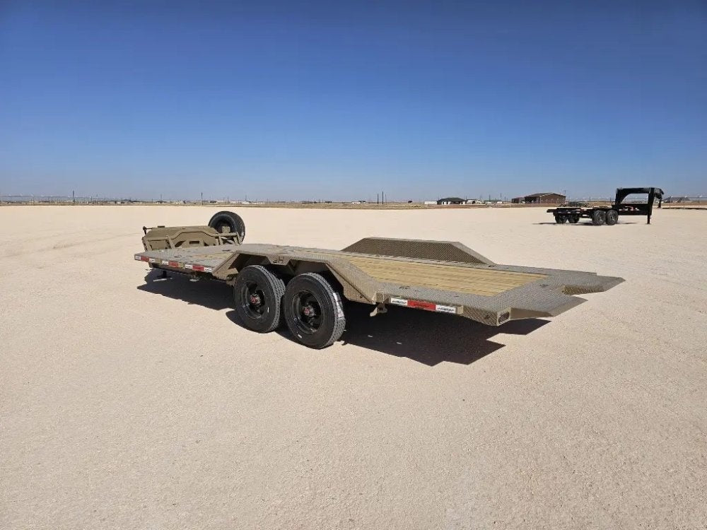 22' Horizon HET Bumper Pull Equipment Tilt Trailer Drive Over Fenders - (2) 10K Axles - Equipment Tilt - TrailerSwap