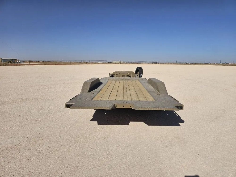 22' Horizon HET Bumper Pull Equipment Tilt Trailer Drive Over Fenders - (2) 10K Axles - Equipment Tilt - TrailerSwap
